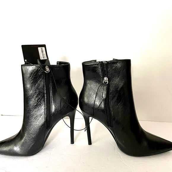 NWT Forever 21 black booties - Picture 4 of 11